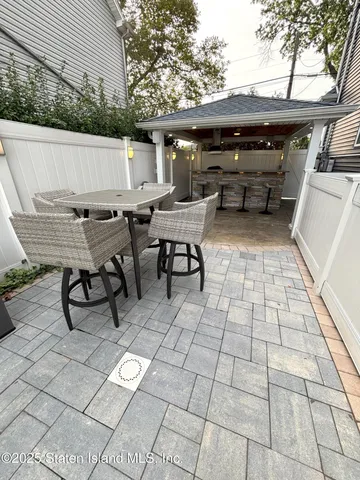 $1,299,900 | 199 Willowbrook Road | Westerleigh