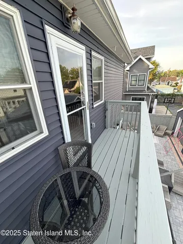 $1,299,900 | 199 Willowbrook Road | Westerleigh