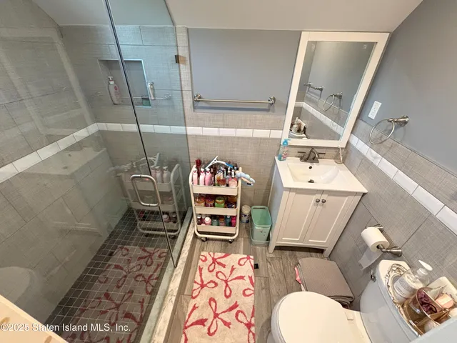 $1,299,900 | 199 Willowbrook Road | Westerleigh