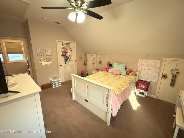 $1,299,900 | 199 Willowbrook Road | Westerleigh