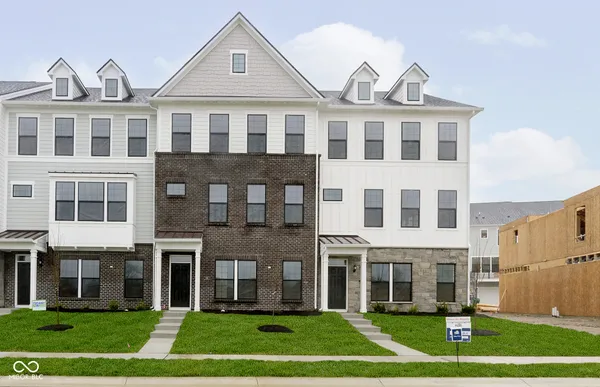 $2,750 | 3250 Haflinger Drive, Zionsville, IN 46077