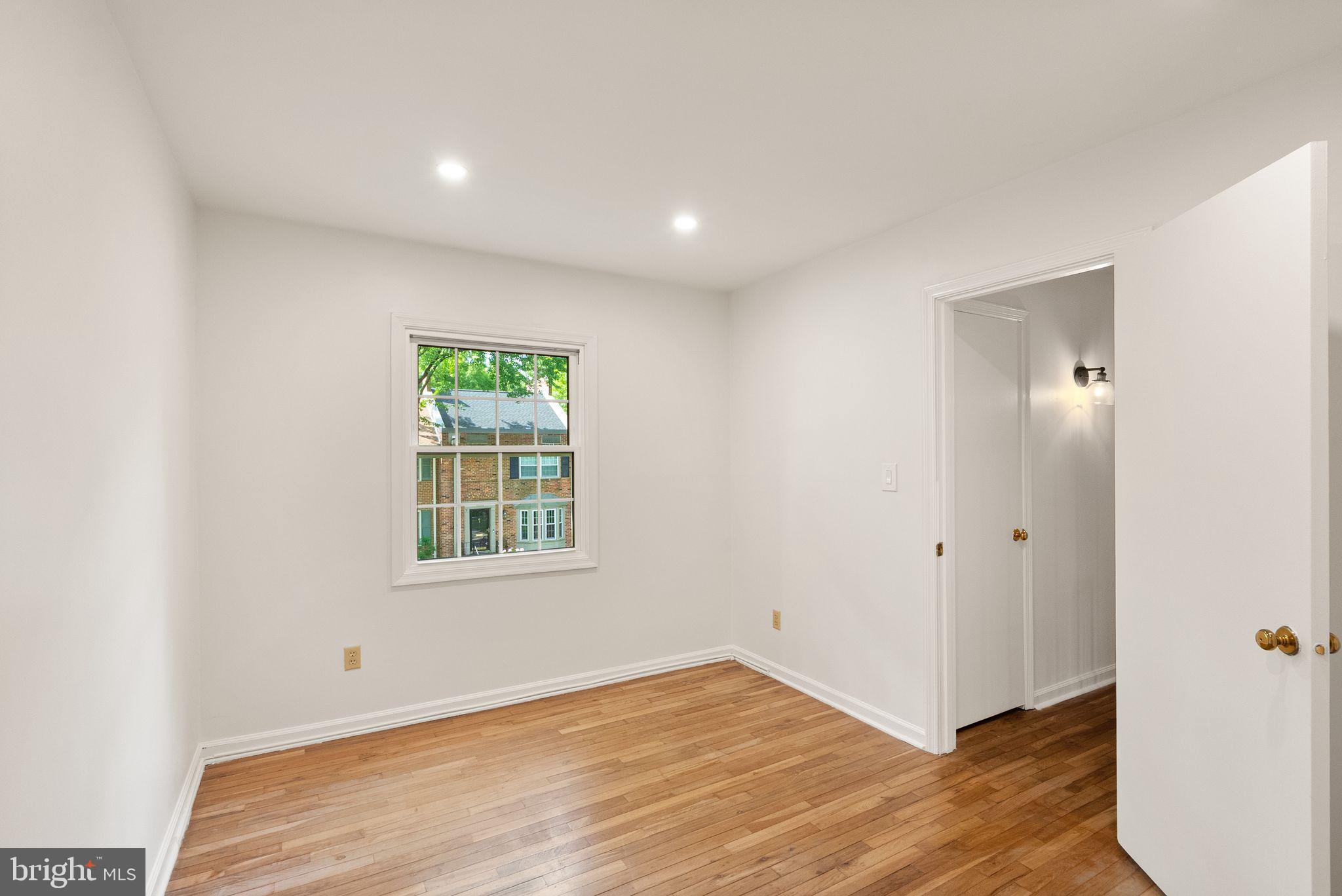 8330 Wickham Road Springfield, VA 22152 - Photo 35 of 53
