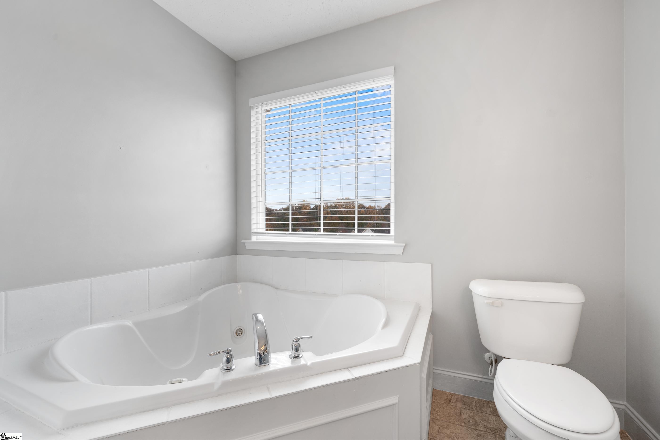262 Gibbs Road Wellford, SC 29385 - Photo 23 of 34