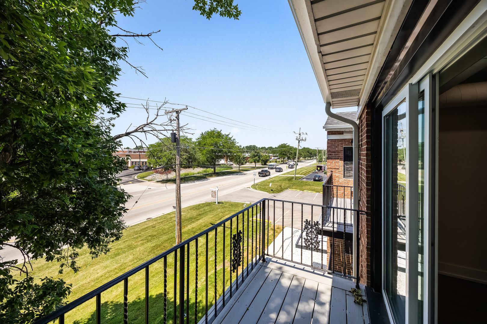 10217 Dearlove Road, Unit 301 Glenview, IL 60025 - Photo 7 of 16