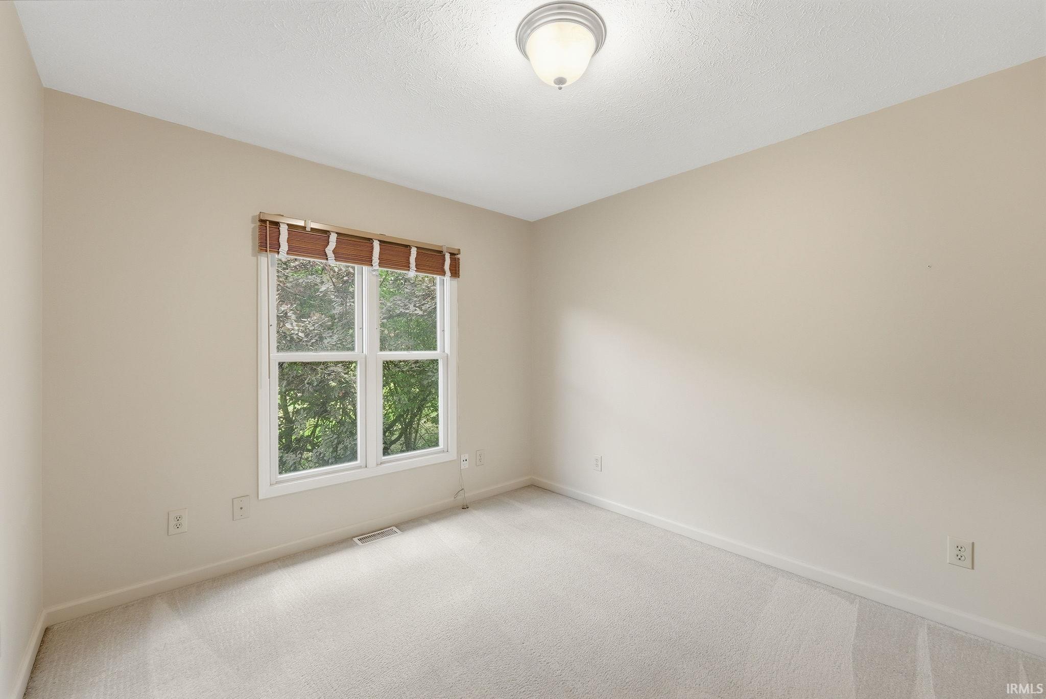 811 Silverwood Road Muncie, IN 47304 - Photo 24 of 29