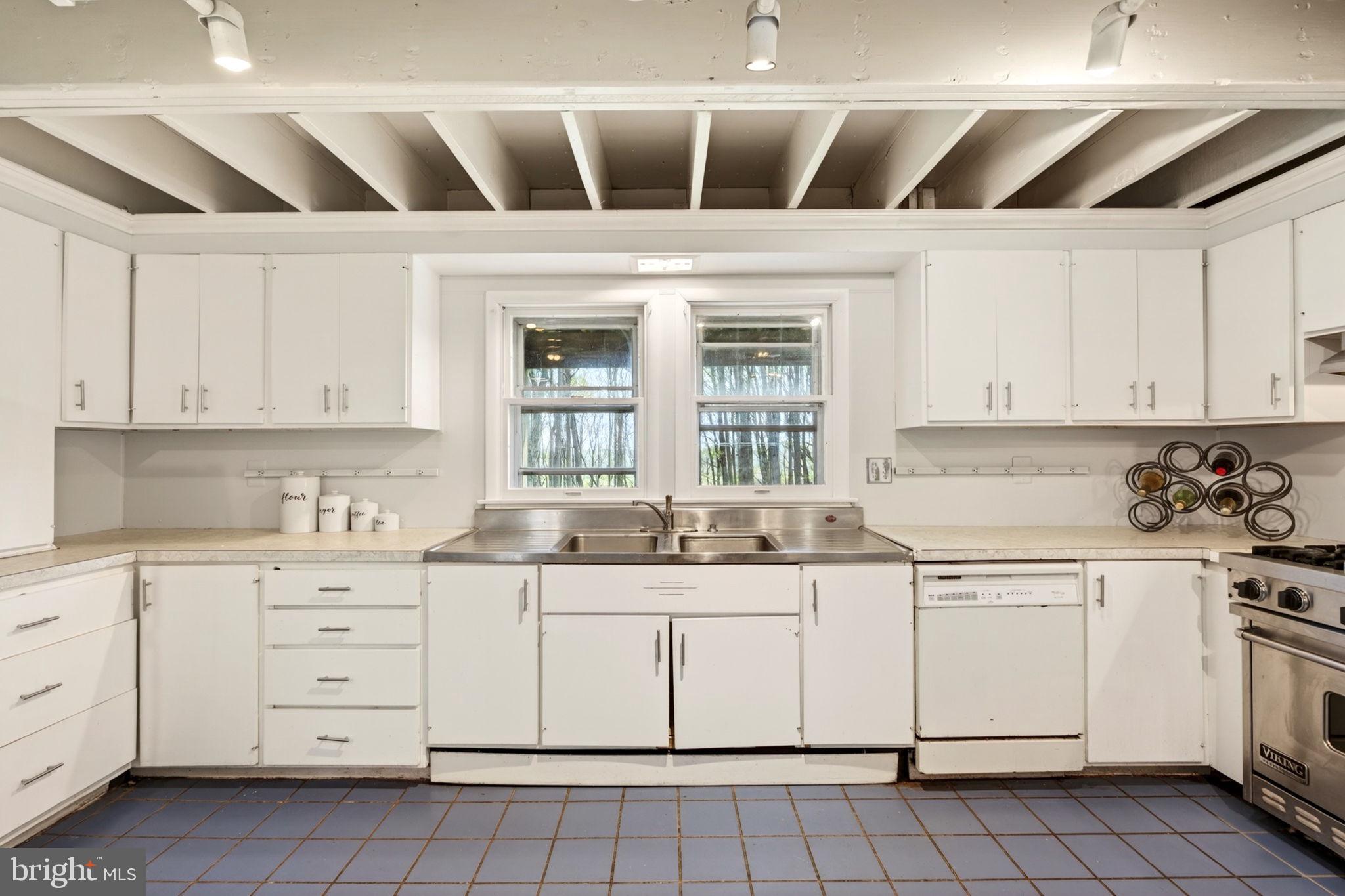13009 Bottom Road Hydes, MD 21082 - Photo 68 of 97 Rustic farmhouse kitchen detail!