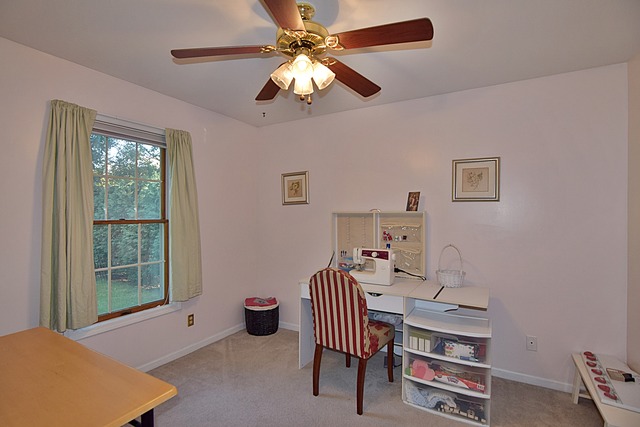 1920 Fairfax Road St. Charles, IL 60174 - Photo 12 of 25
