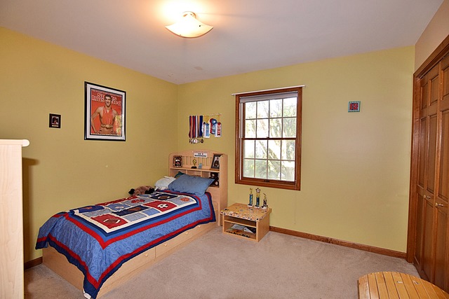 1920 Fairfax Road St. Charles, IL 60174 - Photo 16 of 25