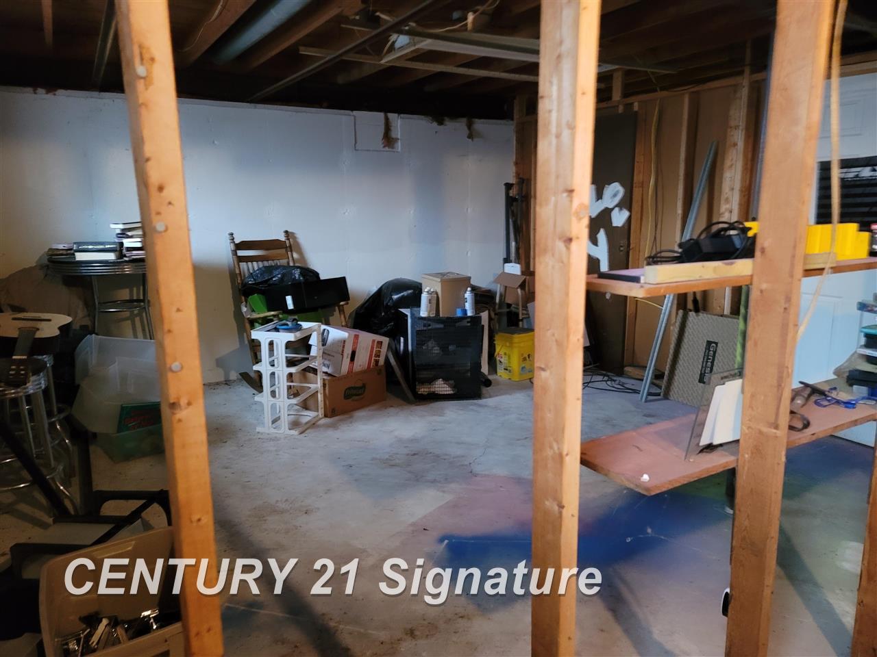 8211 North Wheeler Road Wheeler, MI 48662 - Photo 27 of 32