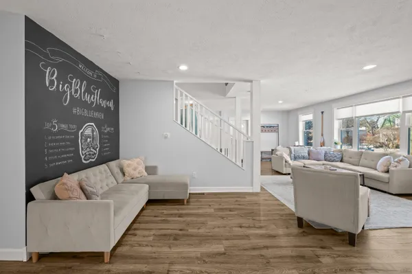 $830,000 | 624 Erie Street, South Haven, MI 49090