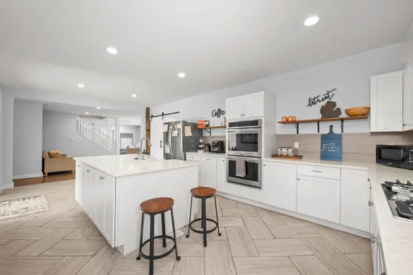 $830,000 | 624 Erie Street, South Haven, MI 49090