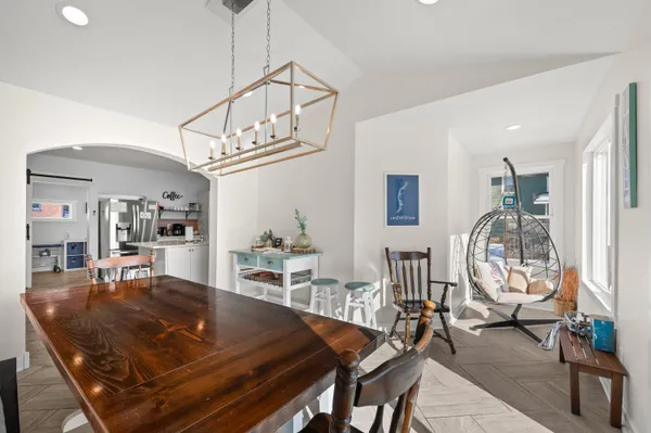 $830,000 | 624 Erie Street, South Haven, MI 49090