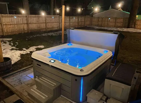 $830,000 | 624 Erie Street, South Haven, MI 49090