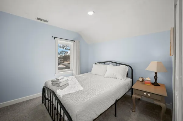 $830,000 | 624 Erie Street, South Haven, MI 49090