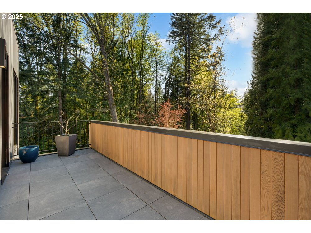 4311 Southwest 36th Place Portland, OR 97221 - Photo 36 of 48 a view of balcony with furniture