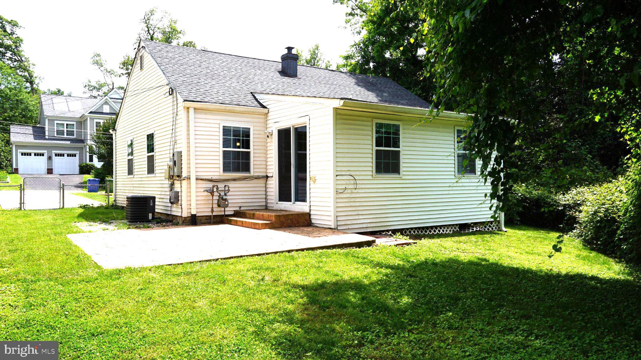 2006 Griffith Road Falls Church, VA 22043 - Photo 16 of 17 a view of a house with a yard
