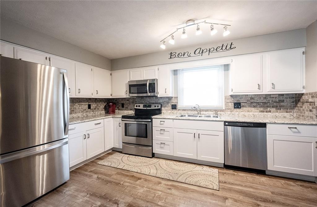 1290 East Davis Road Greenfield, IN 46140 - Photo 14 of 58 Gallery Image 14