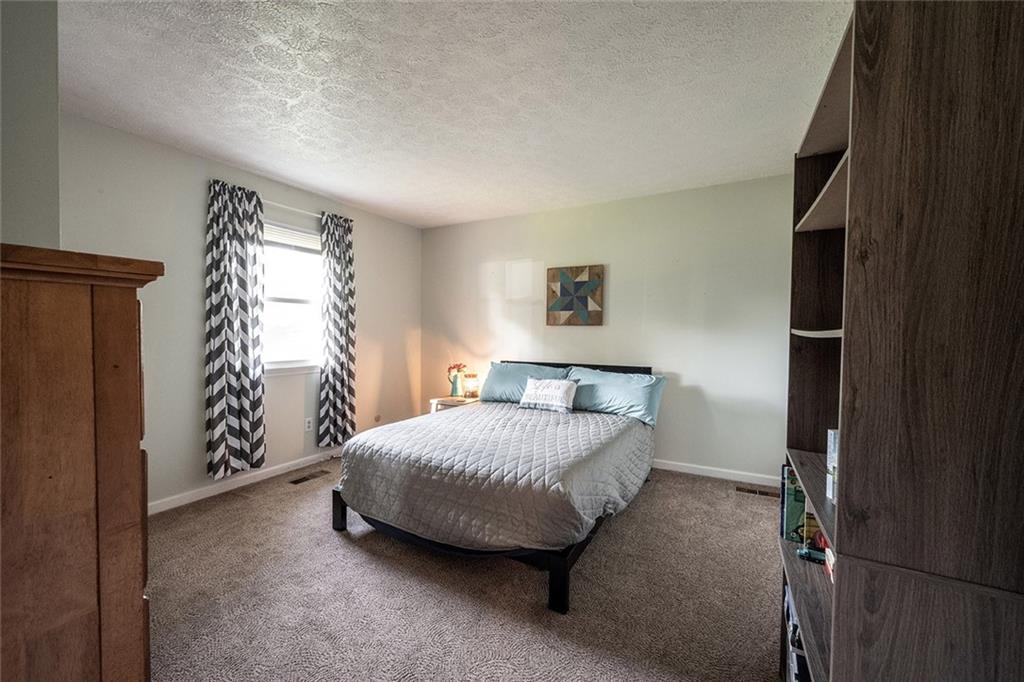 1290 East Davis Road Greenfield, IN 46140 - Photo 34 of 58 Gallery Image 34