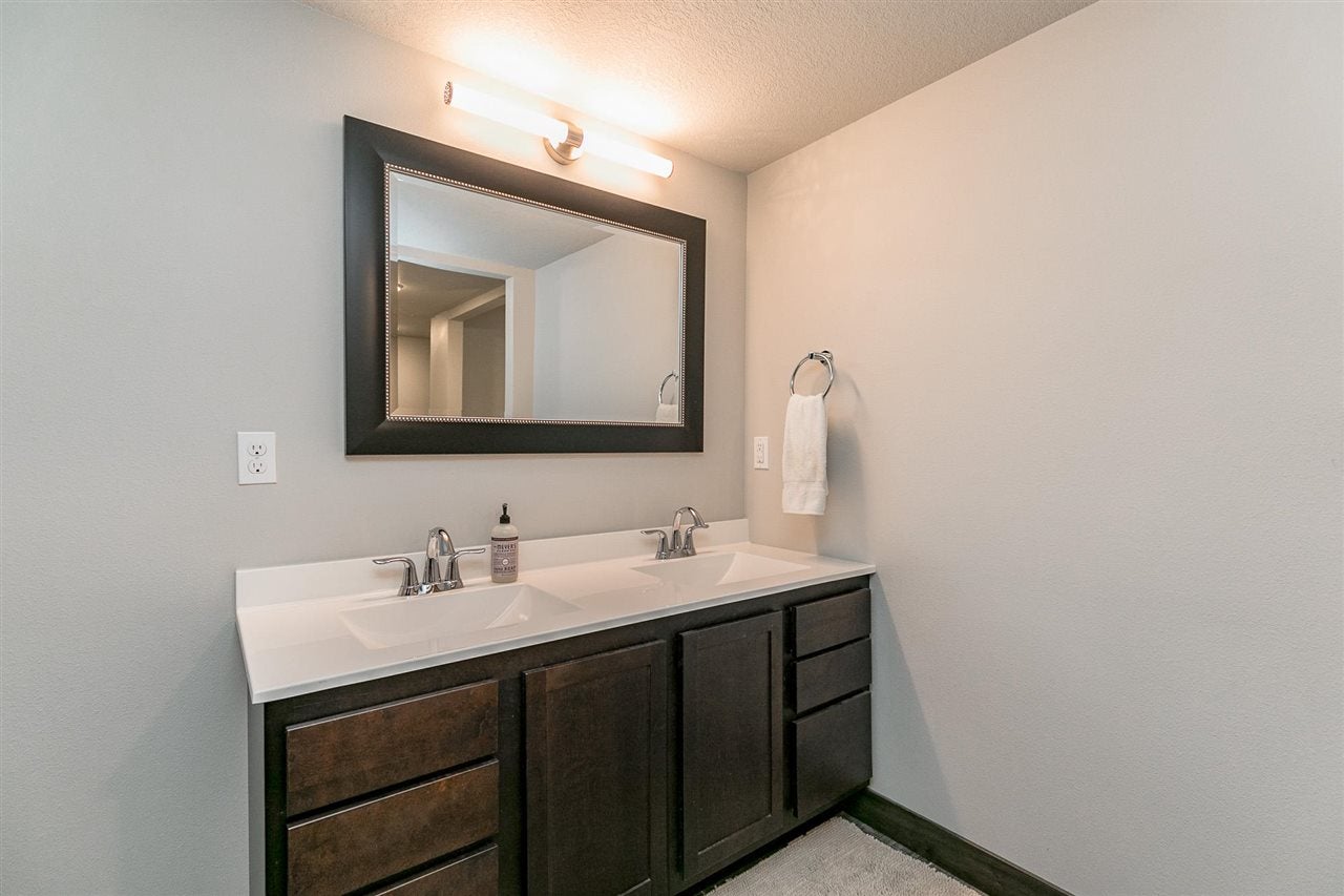 1139 Kettering Road Marion, IA 52302 - Photo 40 of 44 Gallery Image 40