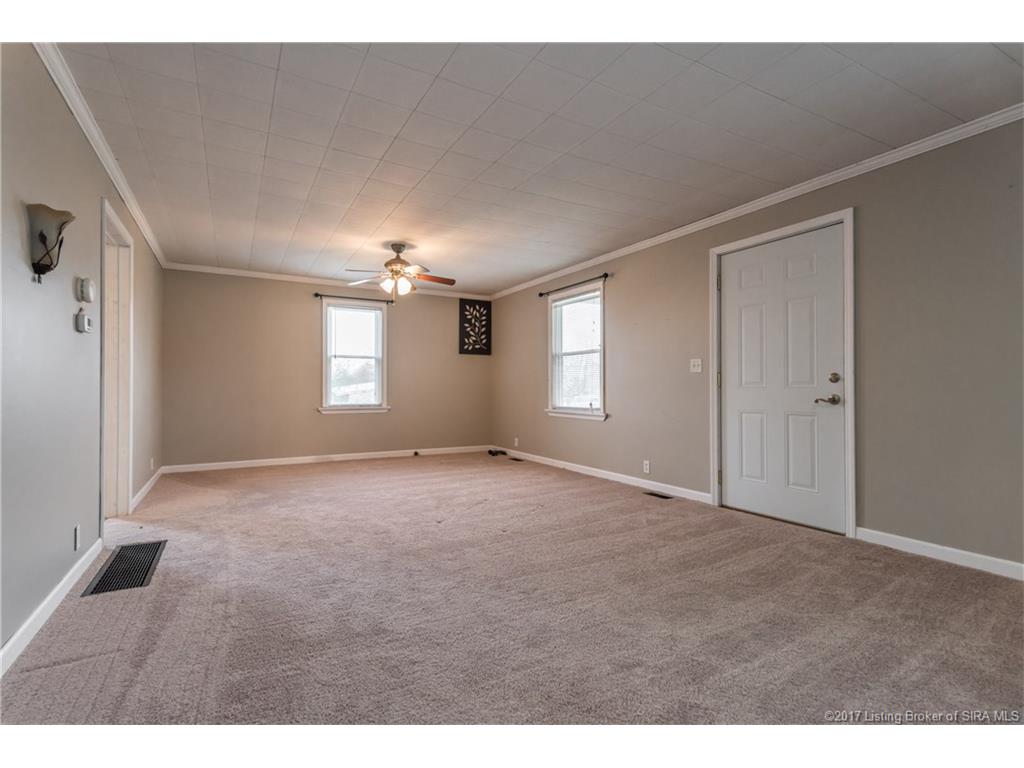 5443 Quarry Road New Albany, IN 47150 - Photo 4 of 31