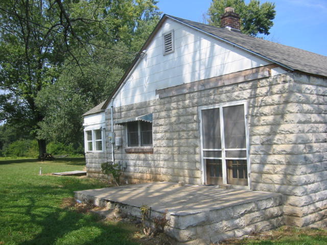 204 County Farm Road Friendsville, TN 37737 - Photo 6 of 7 IMG_0022