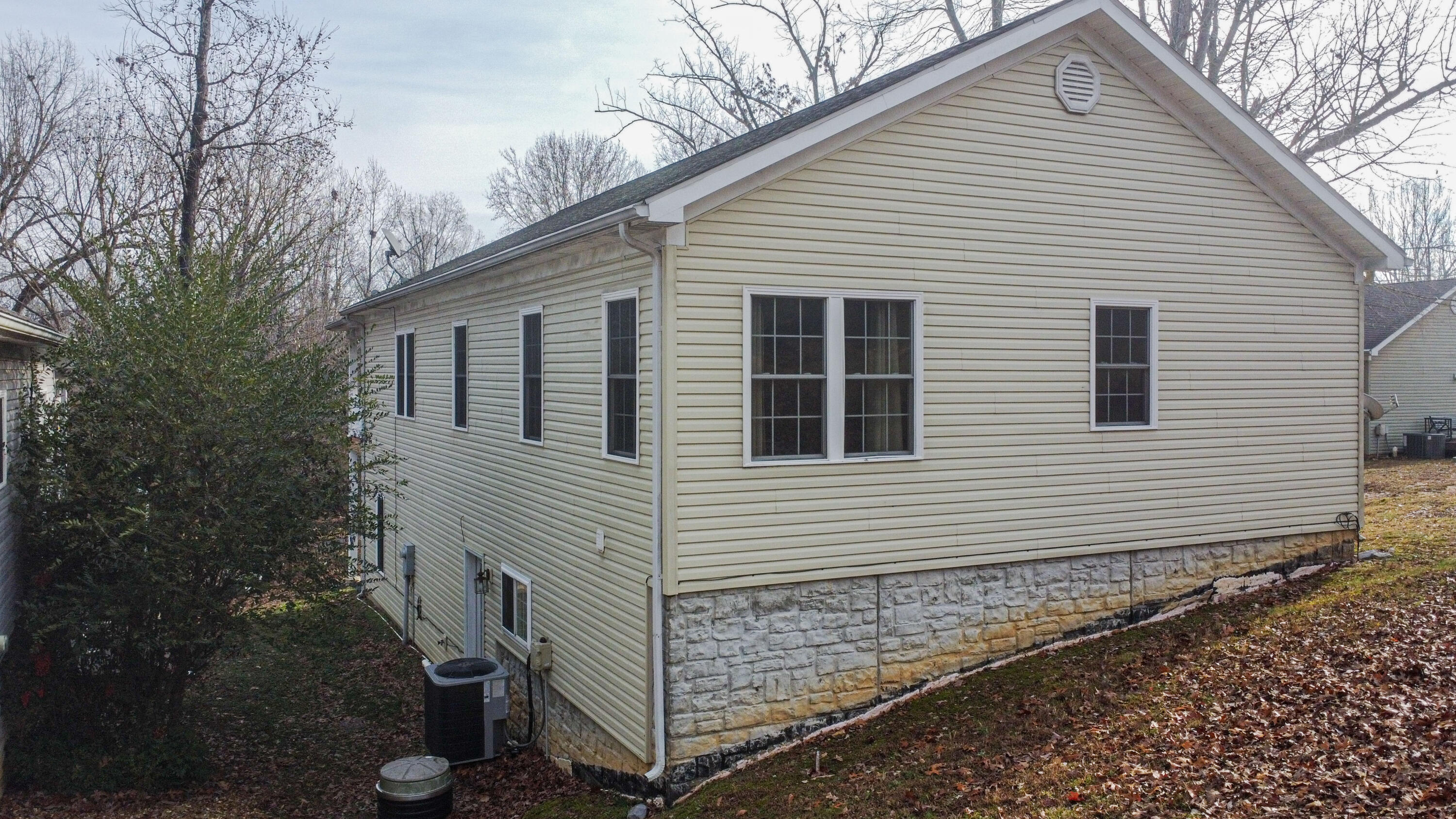 444 East Commerce Avenue Grand Rivers, KY 42045 - Photo 2 of 18 DJI_0764