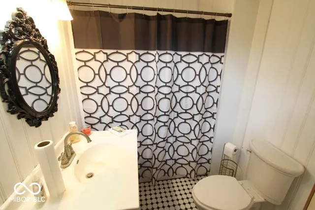 $1,395 | 879 South Tompkins Street, Shelbyville, IN 46176