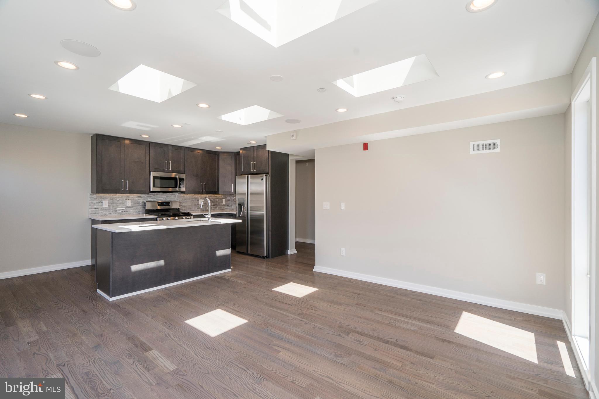 1701 Bainbridge Street, Unit 4 Philadelphia, PA 19146 - Photo 12 of 22