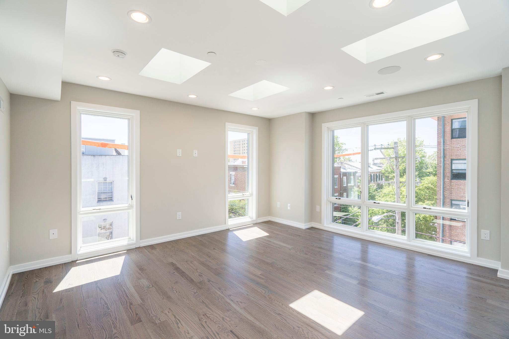 1701 Bainbridge Street, Unit 4 Philadelphia, PA 19146 - Photo 14 of 22