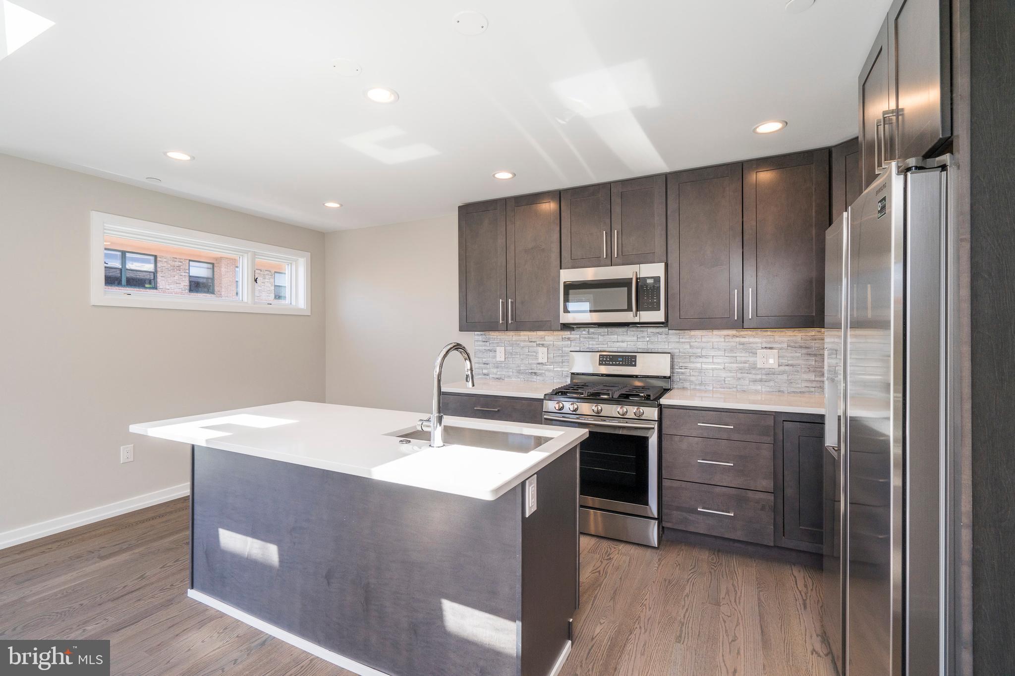 1701 Bainbridge Street, Unit 4 Philadelphia, PA 19146 - Photo 15 of 22