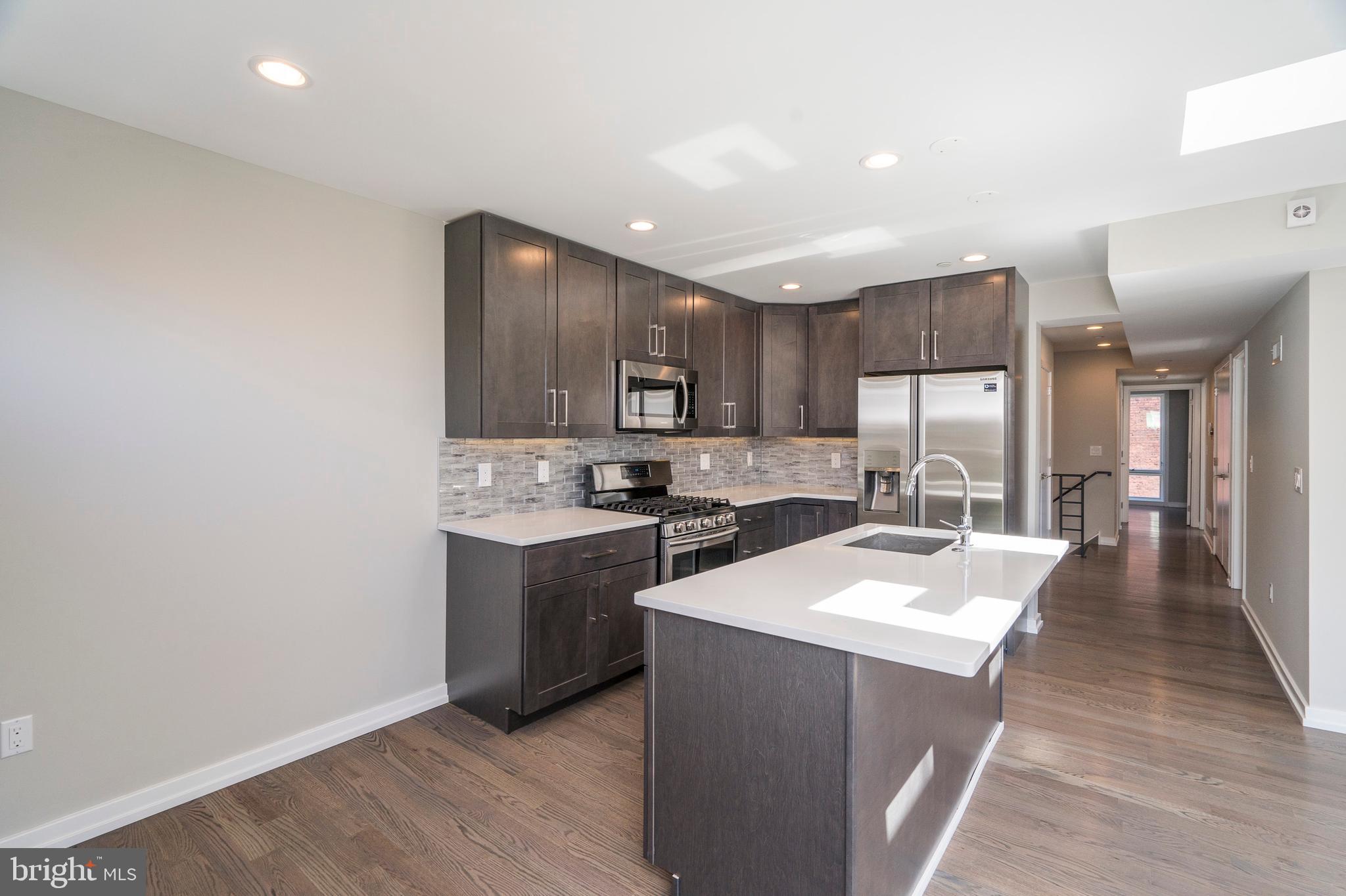 1701 Bainbridge Street, Unit 4 Philadelphia, PA 19146 - Photo 16 of 22