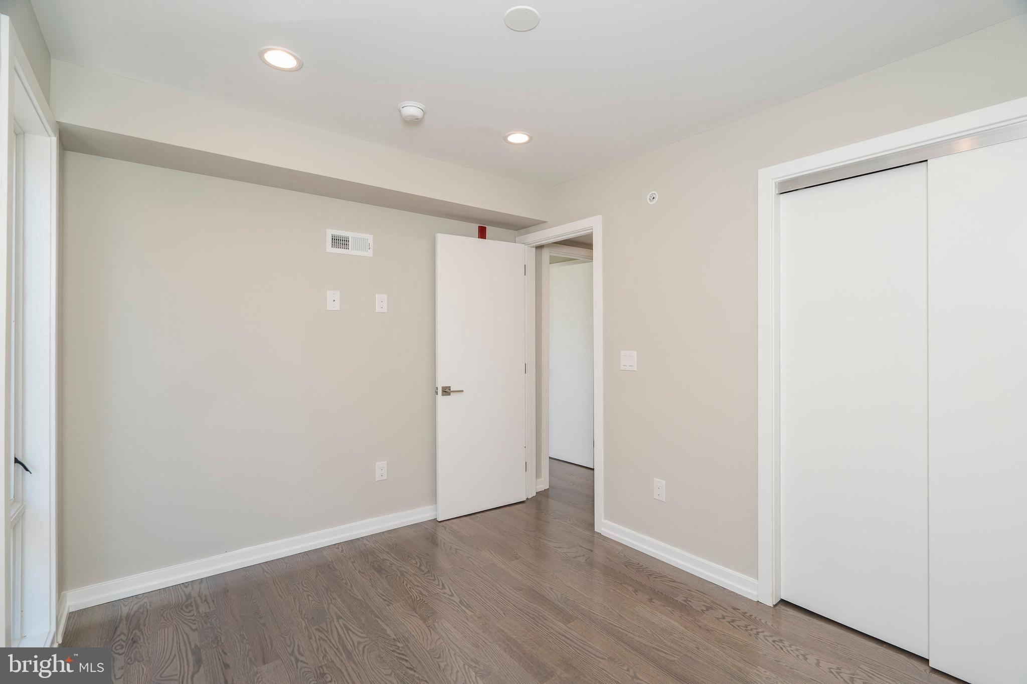1701 Bainbridge Street, Unit 4 Philadelphia, PA 19146 - Photo 2 of 22