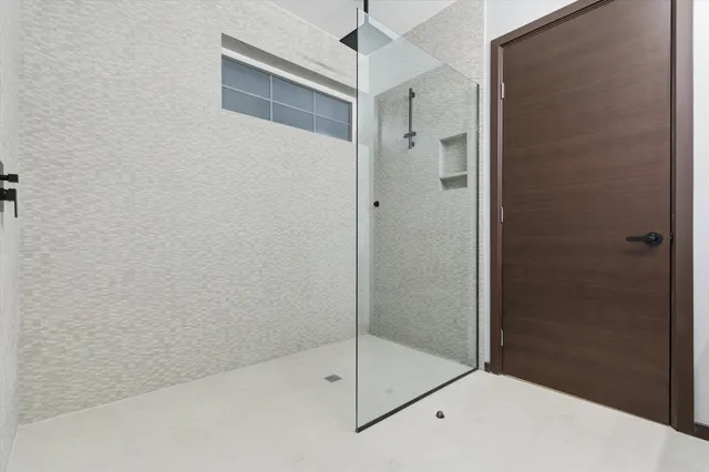 $775,000 | 5830 North Lincoln Avenue, Unit 1S, Chicago, IL 60659