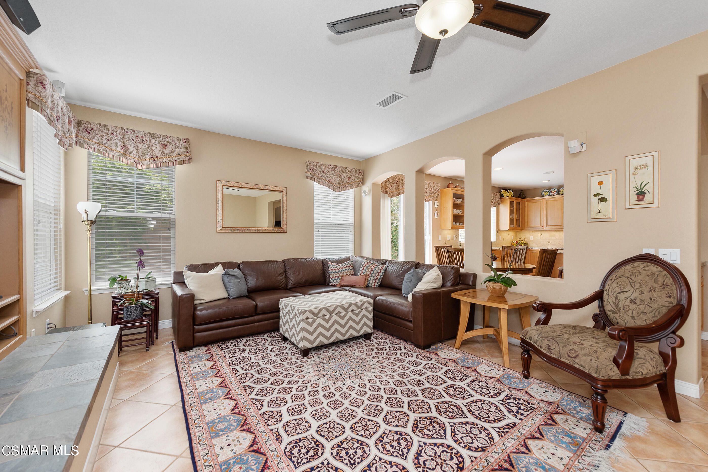 128 Laurel Ridge Drive Simi Valley, CA 93065 - Photo 13 of 66 a living room with furniture