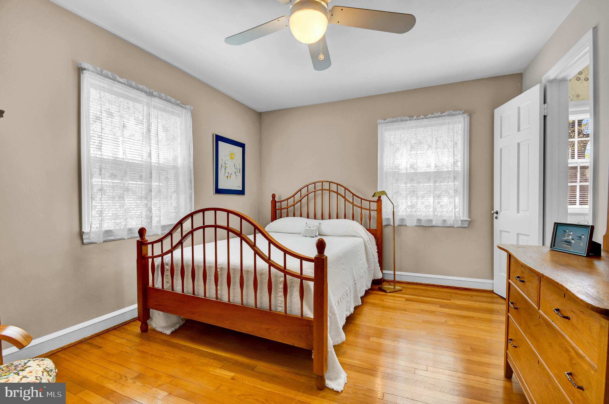 3400 Legation Street Northwest Washington, DC 20015 - Photo 21 of 49 Bedroom #2 with access to J&J Bath
