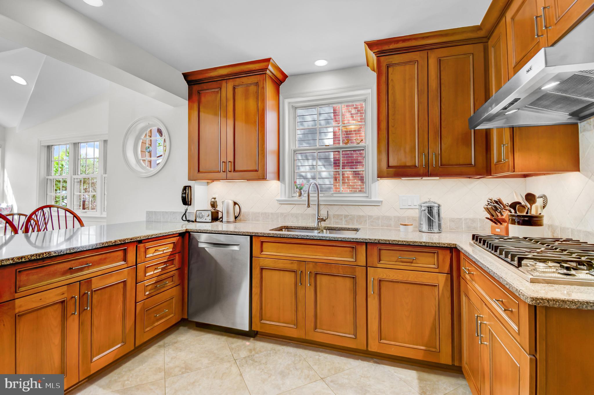 3400 Legation Street Northwest Washington, DC 20015 - Photo 45 of 49 Kitchen - gas cooktop extra shot