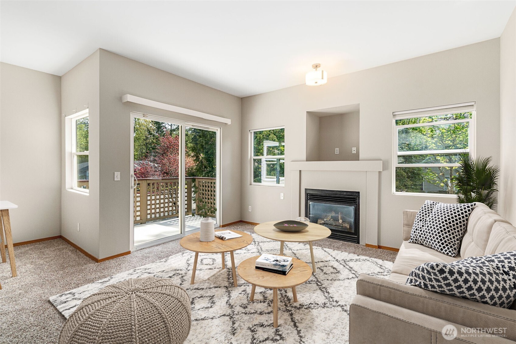 17610 134th Lane Southeast Renton, WA 98058 - Photo 5 of 28