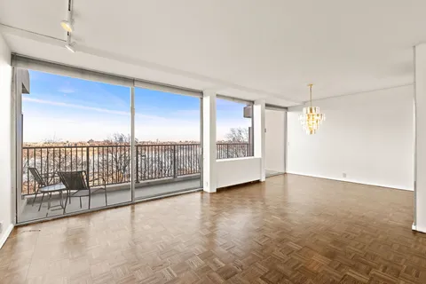 $229,000 | 3 Horizon Road, Unit G11, Fort Lee, NJ 07024