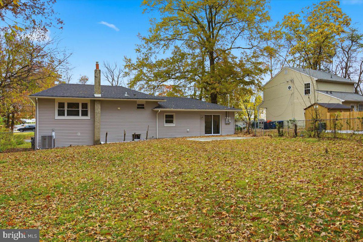 36 Dancy Avenue Sewell, NJ 08080 - Photo 8 of 32 a front view of house with yard