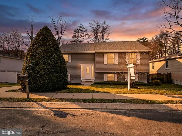 $495,000 | 8024 Escalon Avenue, Pasadena, MD 21122