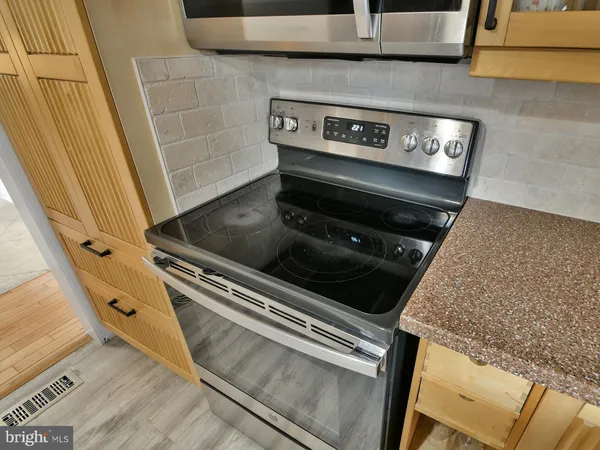 $495,000 | 8024 Escalon Avenue, Pasadena, MD 21122
