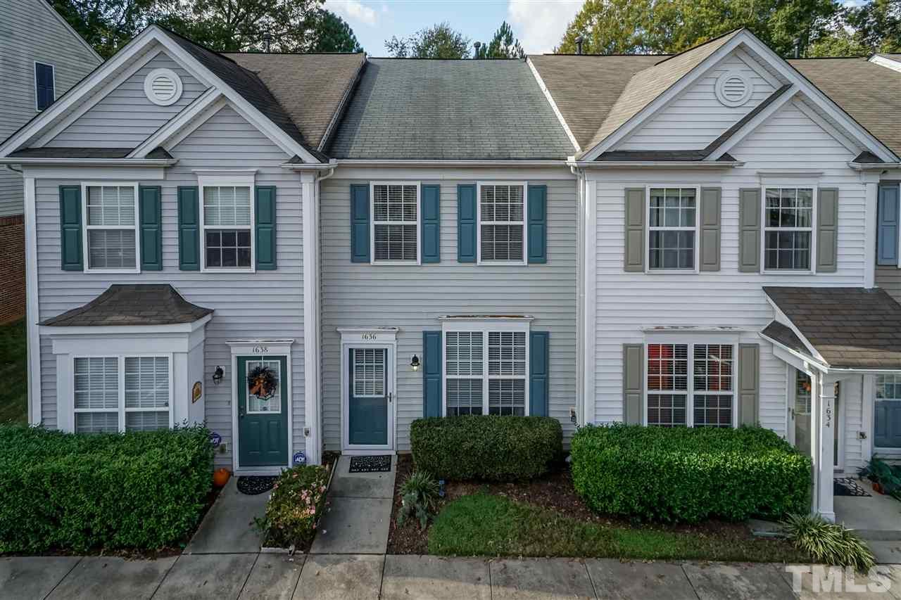 1636 Brook Fern Way Raleigh, NC 27609 - Photo 2 of 30