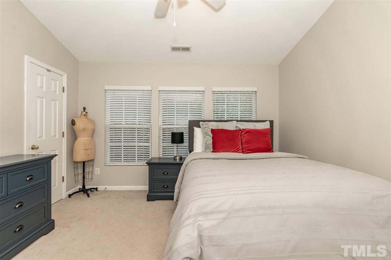 1636 Brook Fern Way Raleigh, NC 27609 - Photo 17 of 30