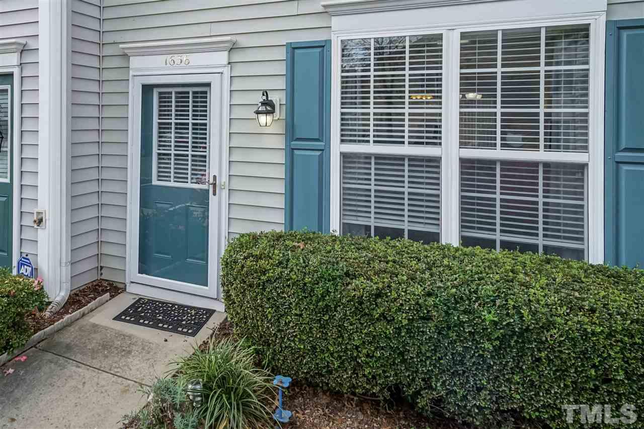 1636 Brook Fern Way Raleigh, NC 27609 - Photo 3 of 30
