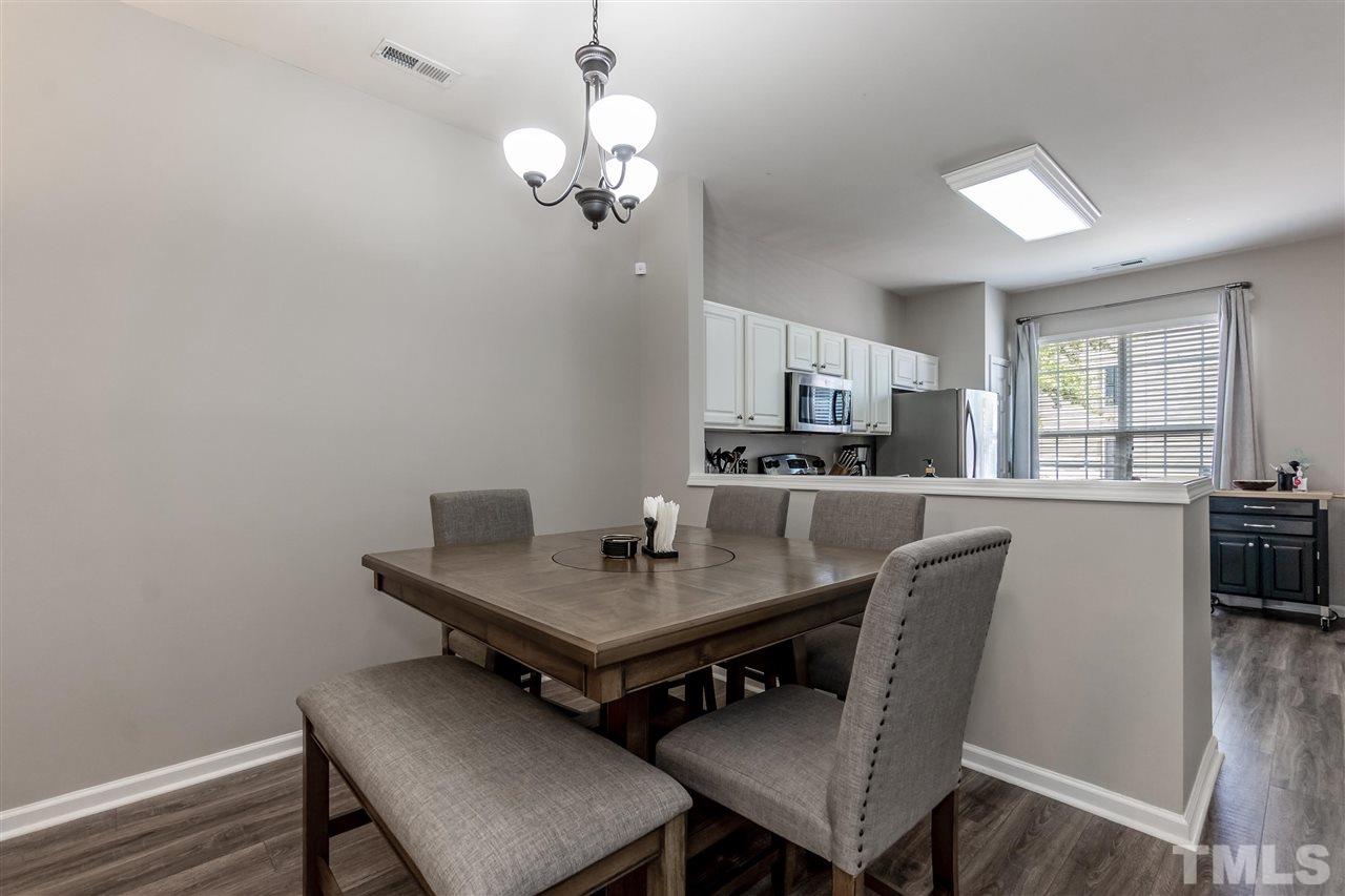 1636 Brook Fern Way Raleigh, NC 27609 - Photo 10 of 30