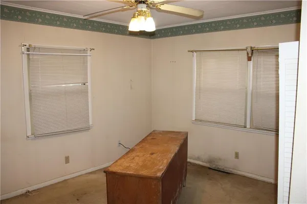 $119,000 | 1401 North Main Street, Pittsburg, KS 66762
