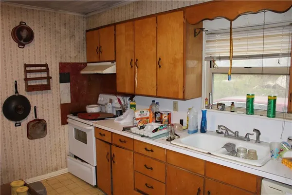 $119,000 | 1401 North Main Street, Pittsburg, KS 66762