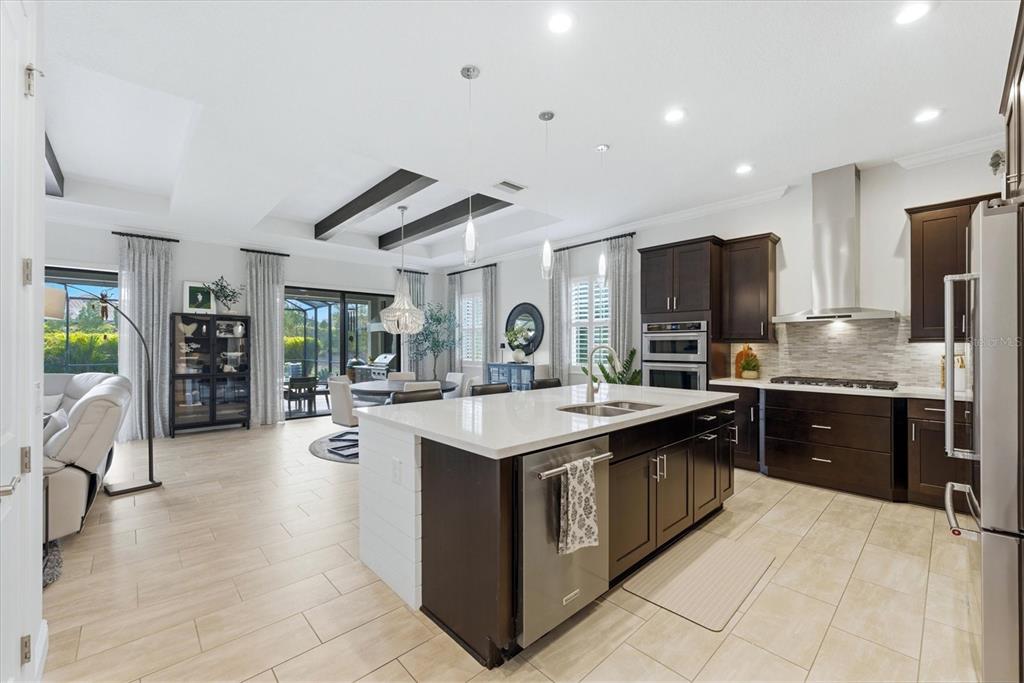 16316 Castle Park Terrace Lakewood Ranch, FL 34202 - Photo 19 of 100