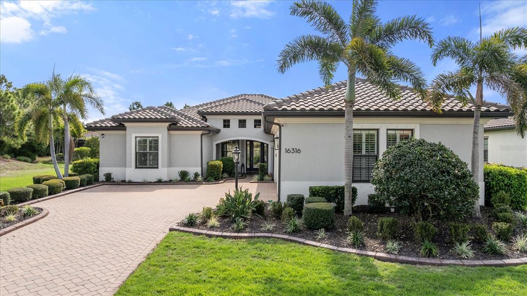 16316 Castle Park Terrace Lakewood Ranch, FL 34202 - Photo 2 of 100