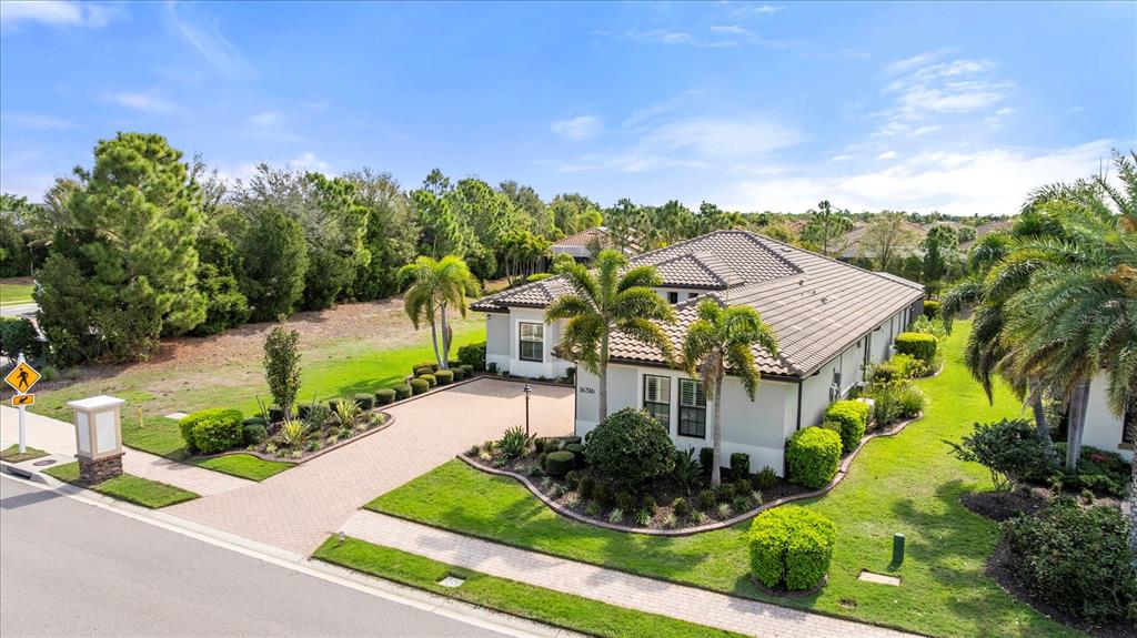 16316 Castle Park Terrace Lakewood Ranch, FL 34202 - Photo 3 of 100